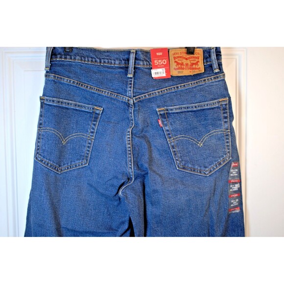 NWT Levi's 550 Men's Relaxed 2-Way Comfort Stretch Jeans Med Wash Size 33x30 - Picture 8 of 8